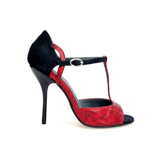 Sandalo donna Wish Dance in camoscio nero e rosso Galleria, tacco alto sottile e dettagli smaltati nero.