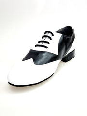 Carica immagine nella Galleria, COTISO (108N) - Stringata a Coda di Rondine Mod. Oxford in Pelle Bianca e Pelle Nera