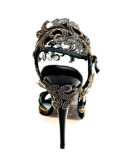 Load image into Gallery viewer, NURYA PZ F.626 (R.L. by WISH DANCE) Sandalo da Donna in Raso Seta Nera con Applicazione di Pizzo Macramé Tacco a Spillo Sottile Smaltato Nero