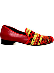 Carica immagine nella Galleria, Mocassino uomo Mexican MS21 in tessuto con fantasie messicane, tacco in legno e dettaglio in pelle rossa.