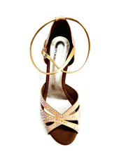 Load image into Gallery viewer, DE LUXE MARIPOSA (L102 QB) - Scarpa da Ballo Donna in Raso Seta Carne Flash Cinturino Incrociato Sulla Caviglia con Swarovski Boreali Tacco Basso a Rocchettino