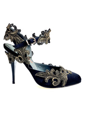 Load image into Gallery viewer, NURYA/C PZ (R.L. by WISH DANCE) Sandalo Semichiuso da Donna in Raso Seta Nera con Applicazione di Pizzo Macramé Tacco a Spillo Sottile Smaltato Nero