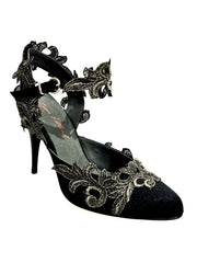 Load image into Gallery viewer, NURYA/C PZ (R.L. by WISH DANCE) Sandalo Semichiuso da Donna in Raso Seta Nera con Applicazione di Pizzo Macramé Tacco a Spillo Sottile Smaltato Nero