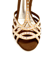 Carica immagine nella Galleria, Scarpa da ballo Wish Dance Shop Lana (L12) con tacco a rocchetto, raso seta color carne e dettagli Swarovski Boreali.