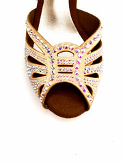 Carica immagine nella Galleria, DADA DIAMOND QC (L55) - SCARPA DA BALLO DA DONNA IN RASO SETA CARNE FLESH CON SWAROVSKI BOREALI CINTURINO INCROCIATO SUL COLLOPIEDE TACCO A ROCCHETTO BASSO