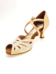 Carica immagine nella Galleria, DADA DIAMOND QC (L55) - SCARPA DA BALLO DA DONNA IN RASO SETA CARNE FLESH CON SWAROVSKI BOREALI CINTURINO INCROCIATO SUL COLLOPIEDE TACCO A ROCCHETTO BASSO