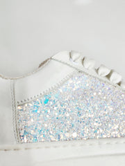 Load image into Gallery viewer, MIKI Cielo Perla (SK2) - Sneaker in Pelle Bianca Fori Traspiranti inserti Kristall Celeste Perla Boreale Foderata in tessuto antisudore traspirante sottopiede confort plus con Suola in Lattice Bianca