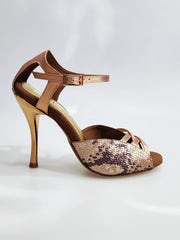 Load image into Gallery viewer, Morgane Scarlett (691) - Sandalo da Donna in Camoscio Rosso con Fascette in Camoscio Rosso e Tacco a Spillo Smaltato Rosso Effetto Gommato