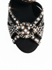 Carica immagine nella Galleria, SAMIRA (L19) - Scarpa da Ballo in Raso Seta Laserata Disegno Leopardo Bianco Con Swarovski Boreali e Tacco a Rocchetto