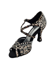 Carica immagine nella Galleria, SAMIRA (L19) - Scarpa da Ballo in Raso Seta Laserata Disegno Leopardo Bianco Con Swarovski Boreali e Tacco a Rocchetto