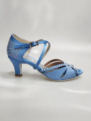 Carica immagine nella Galleria, SAMIRA (L19) - Scarpa da Ballo in Raso Seta Azzurro Cielo Con Swarovski Boreali e Tacco Basso a Rocchetto