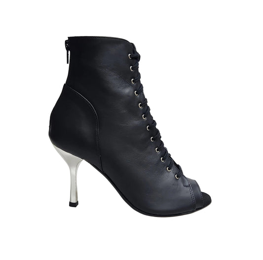 Stivaletto Wish Dance Shop Alexis Black Silver con zip in pelle nera, tacco a stiletto squadrato in alluminio laminato argento