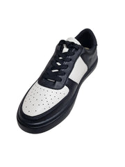Carica immagine nella Galleria, REY Black/White (L0701FCE) - Sneaker in Ecopelle Vegan Bianca e Nera Suola Nera in Gommina e Resina Tecnica Cerchi Bianchi Pivot