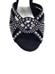 Carica immagine nella Galleria, SAMIRA (L19) - Scarpa da Ballo in Raso Seta Nero Con Swarovski Boreali e Tacco Basso a Rocchetto