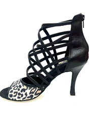 Carica immagine nella Galleria, Megan (161P) - Sandalo da Donna in Pelle Nera con Tomaia Anteriore in Maculato