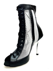 Load image into Gallery viewer, CONNY Black/Silver (Art. 130) - Sandalo Mezzo Stivaletto con Zip in Pelle Nera e Rete Glitterata Argento Tacco a Spillo Laminato Argento