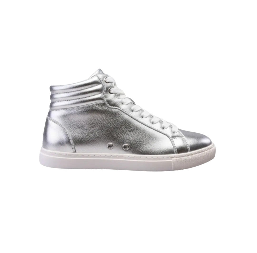 Sneaker GERO Noah Silver Vortex in ecopelle argentata, collo alto, suola bianca in gomma e resina, dettagli argentati pivot.