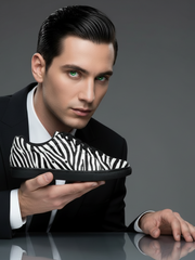 Load image into Gallery viewer, ATACA Zebry Black Silver Vortex (L0700FCE) - Sneaker in Tessuto Zebrato materiale Vegan confort Light Flex Suola Nera in Gommina e Resina Tecnica Cerchi Argento Pivot