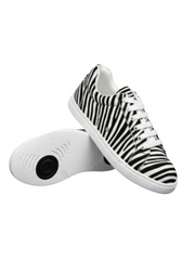 Carica immagine nella Galleria, ATACA Zebry White Vortex (FCE) - Sneaker in Tessuto Zebrato materiale Vegan confort Light Flex Suola Bianca in Gommina e Resina Tecnica Cerchi Neri Pivot