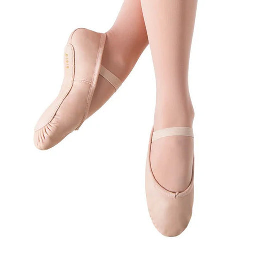 Scarpe da danza Bloch Bunny S0225DG con mezze punte in pelle e suola intera color carne, ideali per danza classica e tecnica.