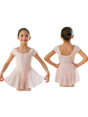 Carica immagine nella Galleria, PACHITA (RD/NA) - Body Danza Classica Mezza Manica Corta da Bambina in Cotone Bielastico con Elastamero foderato sul Petto in Microfibra Anrisudore con Applicazione cucita di Gonnellino in velo di Chiffon