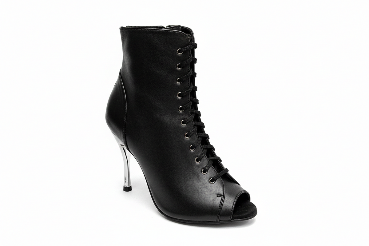 Stivaletto bianco Alexis Angel Wish Dance Shop con zip, tacco a spillo in alluminio laminato argento, in pelle bianca.