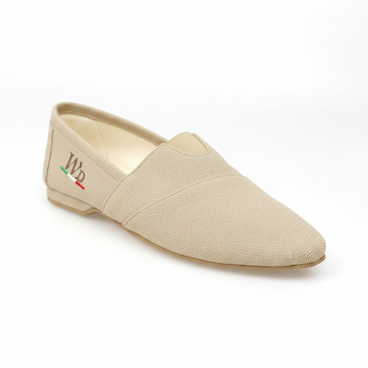 Espadrillas Tommy in tessuto rosso con suola in corda, calzature estive comode e casual per look estivi.