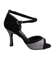 Cargar imagen en la Galería, Sandalo donna Wendi/BO-N Wish Dance Shop in camoscio nero e glitter grigio carbonio, con cinturino e suola in gomma.