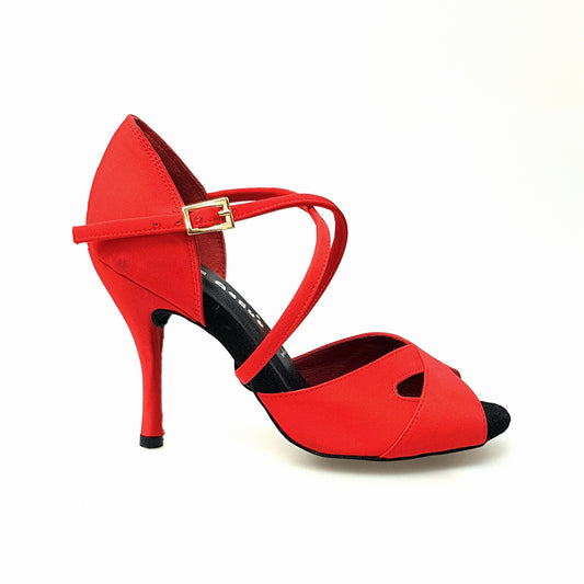 Scarpa donna Ely QC in raso di seta rossa con cinturino incrociato, tacco a spillo e cuscino memorex, stile elegante.