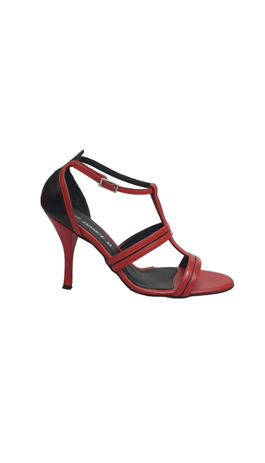 Sandalo in pelle rossa Outlet con inserto in pelle nera sul tallone, scarpa estiva elegante e comoda.