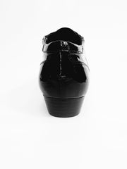 Carica immagine nella Galleria, Scarpa da uomo Wish Dance Andrey (005V) in vernice nera con inserto in vernice, modello Oxford con chiusura stringata