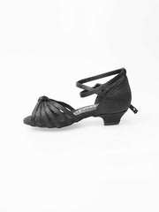 Carica immagine nella Galleria, Annette QB (28QB) - Scarpa da Ballo Basica da Bambina in Raso Seta Nero Nodino con 6 fascette e cinturino doppio sulla caviglia