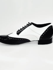 Load image into Gallery viewer, Adone (MS14) - Lace-up Dovetail Mod. Oxford Brogue Shoe in Black Patent and White Patent Round Shape