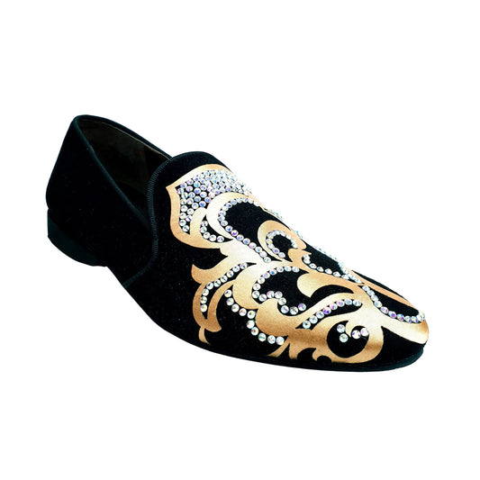 Scarpa da uomo Daniel SW MS20 in camoscio nero con dettagli in raso seta oro e Swarovski Boreali, forma lunga elegante
