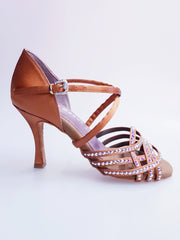 Carica immagine nella Galleria, Onda QC (BI-Flex) MARYLU- Scarpa Da Donna in Raso Seta Bronzo Cinturino incrociato su Collopiede con Swarovski Boreali Parziali solo avanti e Fondo Extraflex Competition Tacco a Rocchettino