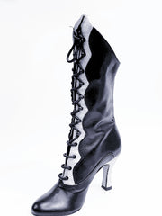 Carica immagine nella Galleria, Stivali Wish Dance D-3 Pairè in pelle nera con chiusura anteriore, alamari a stringhe e inserti glitter argento.