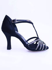 Load image into Gallery viewer, Scarpa da donna Infinity BI-Flex in raso di seta nero con Swarovski parziali anteriori e suola extraflex per competizioni.