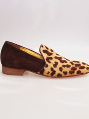 Load image into Gallery viewer, AKIM (MS21) - Moccasin in Leopard spotted pony skin Beige brown mottled long shape