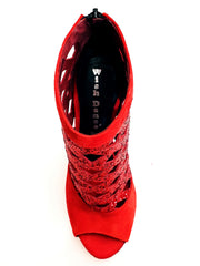 Load image into Gallery viewer, Sandalo da donna Letizia in camoscio rosso con dettaglio di cristallo rosso, tacco tronchetto, stile elegante e alla moda.