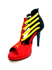 Load image into Gallery viewer, Lussuria (779PLT) - Scarpa da Donna in Camoscio Rosso/Giallo/Nero con Stemma Angolano Ricamato in Giallo con Tacco a Spillo Largo Smaltato Nero e Plateau