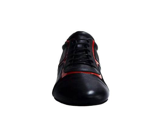 Sneaker Antony 115 da uomo in pelle nera con inserti in vernice rossa, scarpa sportiva elegante e moderna.
