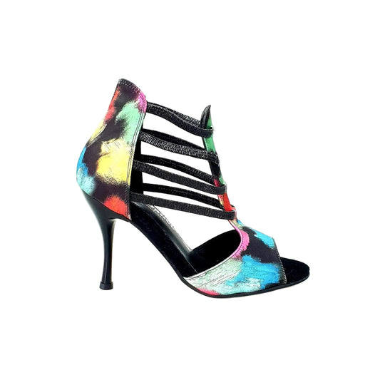 Sandalo da donna Iris Fantasy (460PW) di Wish Dance Shop, tessuto Picasso nero con elastici e tacco a spillo smaltato nero.