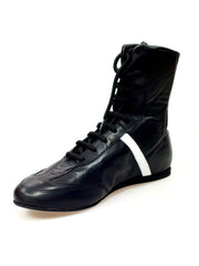 Carica immagine nella Galleria, Scarpa sneaker alta in pelle nera con dettaglio bianco in vera pelle italiana, marca Wish Dance Shop.