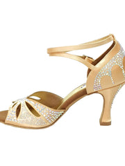 Load image into Gallery viewer, Wish Dance Shop Deluxe - Scarpa da Ballo in Raso Seta Carne con Swarovski e Tacco a Rocchetto