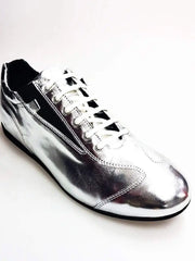Load image into Gallery viewer, Scarpa da donna FIESTA Ivan in pelle argento, sneaker extra comfort, stile moderno e elegante, ideale per look casual e chic.