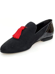 Carica immagine nella Galleria, Wish Dance Shop Mocassino Uomo in Camoscio Nero e Pom Pon Rosso