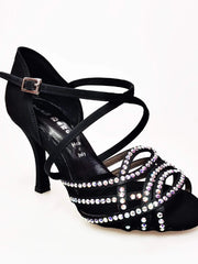 Load image into Gallery viewer, Scarpa da donna Onda QC BI-Flex Marylu in raso di seta nera con cinturino incrociato, dettagli Swarovski e tacco rocchetto.