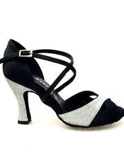 Cargar imagen en la Galería, Scarpa da donna Ely QC in raso nero e glitter argento con cinturino incrociato e tacco rocchetto, elegante e raffinata.