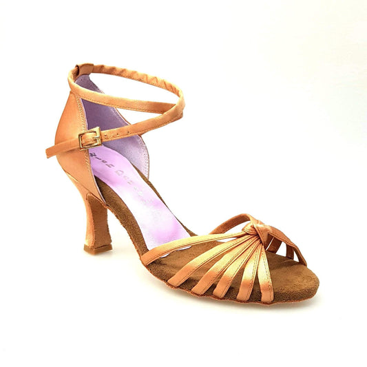 Scarpa donna Wishdance Patty QB in raso carne con fascette, cinturino doppio alla caviglia e tacco a rocchetto.