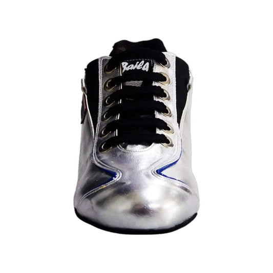 Sneaker Wish Dance Shop 113H Argento con profilo blu e dettagli bandierina cubana, stile casual e alla moda